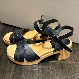 Swedish Hasbeens “Katja High” Sandals, size 38, Navy, never worn